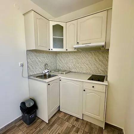 Large 2-bedroom With Living By Menada * Napospart